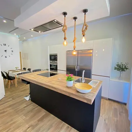 Castillo Bajo - Adults Only Apartment Torrox